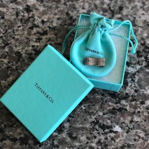 Tiffany’s 925 Sterling Silver Mesh Ring